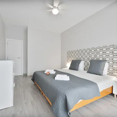 Casa Kiwi - Senhora Da Rocha, Algarve Apartament Porches (Algarve)