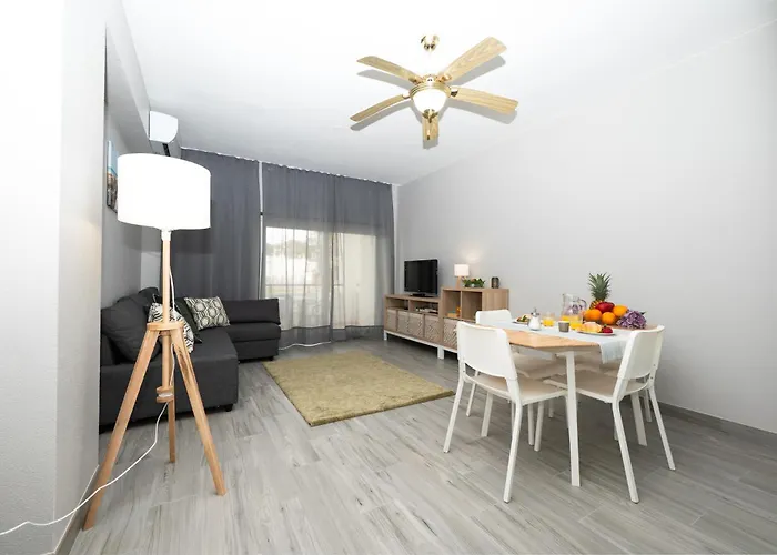 Casa Kiwi - Senhora Da Rocha, Algarve *